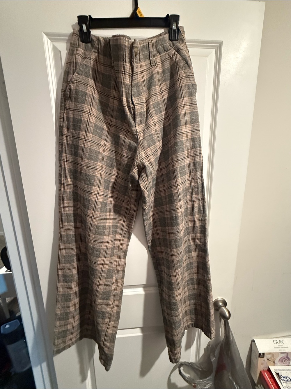 American Eagle Outfitters Beige and Gray Plaid Chinos